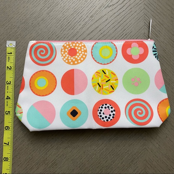 NWOT Clinique Colorful Circles Colorful Donuts Pattern Design Cosmetic Bag - Picture 3 of 7